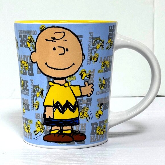 Charlie Brown Peanuts Coffee Mug 12 Oz Blue/Yellow Gibson Overseas Ceramic Cup - Picture 1 of 5